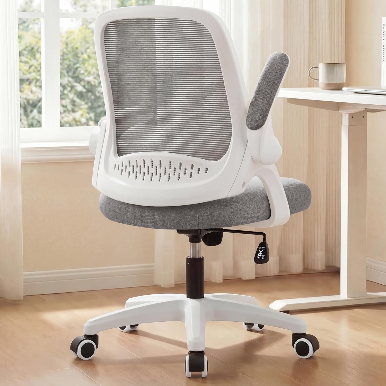 Home Office Desk - Kursi Kantor Ergonomis Berbahan Jaring dengan